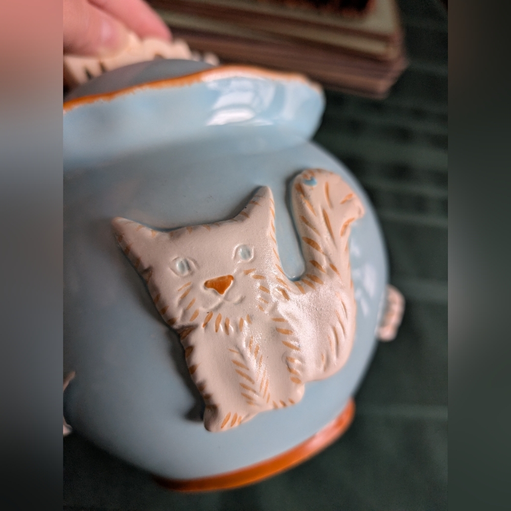 Blue Ceramic Cat Jar - Picture 2 of 2